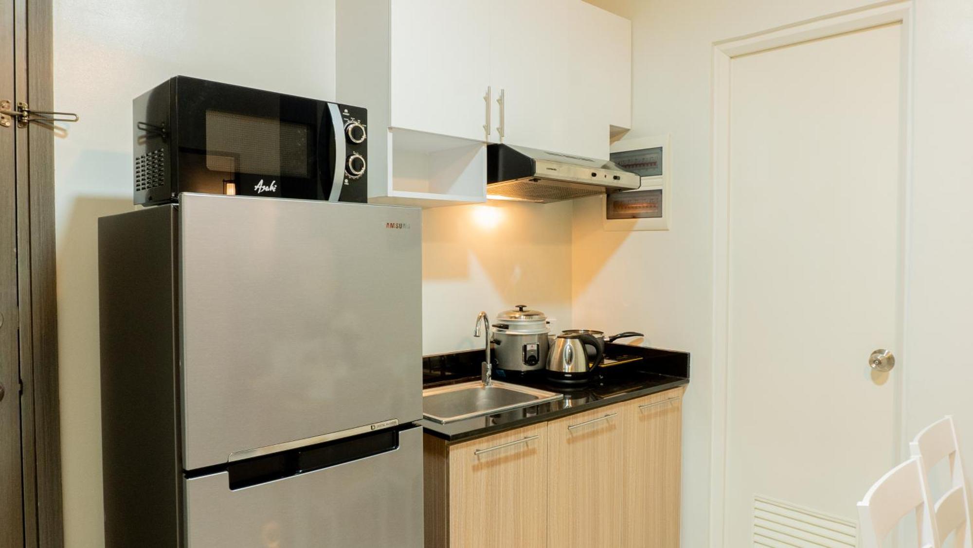 Palawan Modern Living In A Thoughtfully Designed Staycation Near Airport - B1 5Kunzite Puerto Princesa Exteriör bild