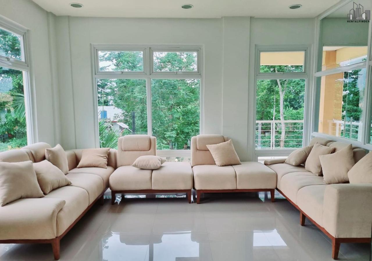 Palawan Modern Living In A Thoughtfully Designed Staycation Near Airport - B1 5Kunzite Puerto Princesa Exteriör bild